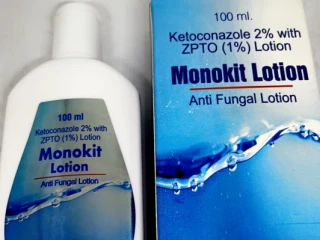 Monokit Lotion ( KETOCONAZOLE+ZPTO )