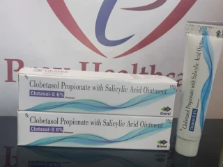 Clobetasol 0.05% + Salicyclic Acid 6%