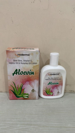 Aloe Vera 10% w/v + Vitamin E 0.5% w/v + Jojoba Oil + Rosehip Oil Lotion 1