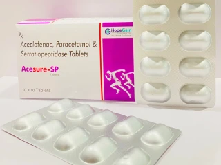 Aceclofenac Paracetamol Serratiopeptidase Tablets