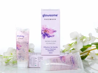 GlowSome facewash