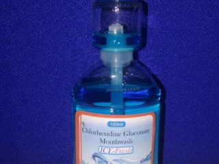 Chlorhexidine gluconate mouthwash