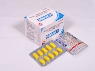 Aceclofenac (100mg) + Paracetamol/Acetaminophen (325mg) + Trypsin Chymotrypsin (50000IU)